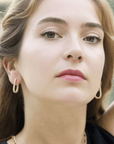 Boucles Mathilde forme ovale torsadée finition or 18 carats – Jossepo