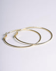 Boucles d’oreilles Andy grandes créoles fines en plaqué or – Jossepo