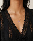 Collier Fraise tendance femme pierre rose plaqué or – Jossepo