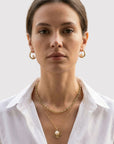 Collier Lisy porté style chic et féminin – Jossepo