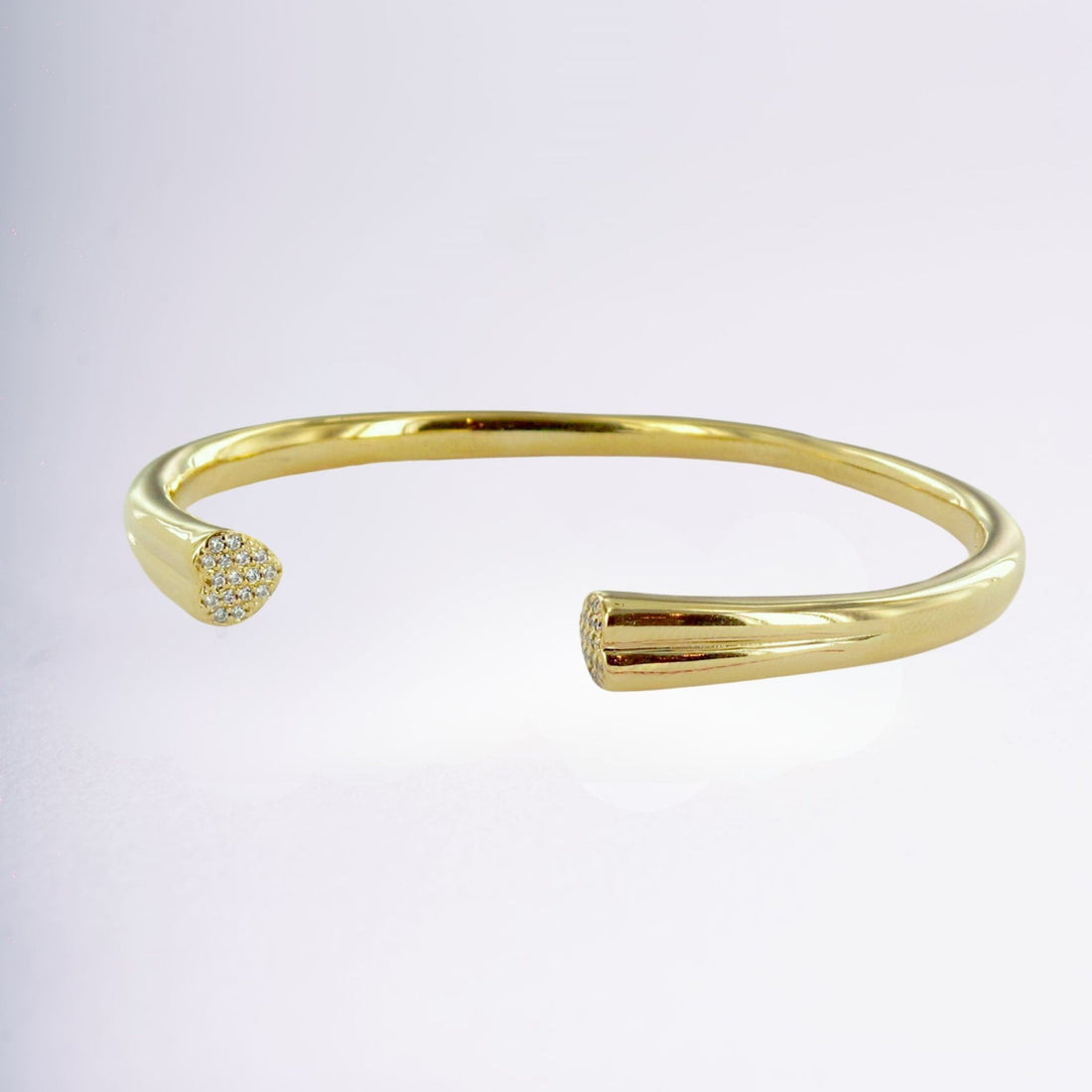 Jonc Cœur pavé en plaqué or 18 carats bracelet élégant – Jossepo