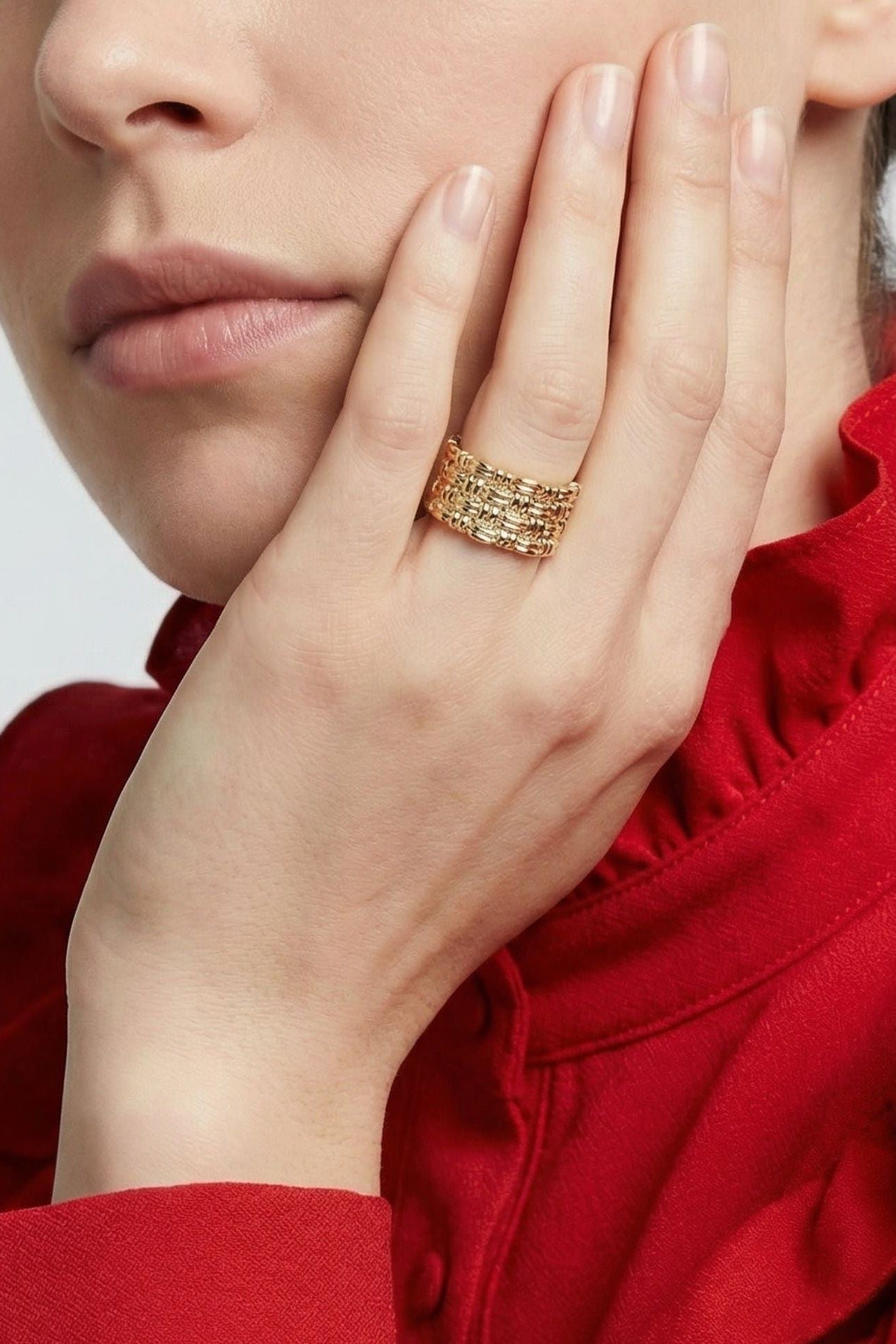 Bague élégante Clarisse en plaqué or 18 carats pour femme – Jossepo