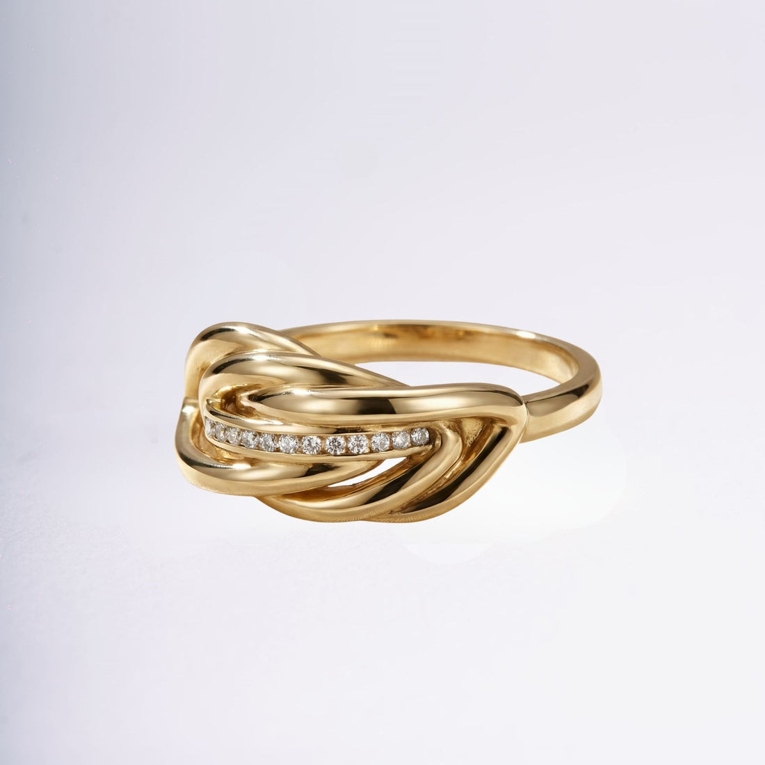 Détail des zircons de la bague Hilda plaqué or – Jossepo