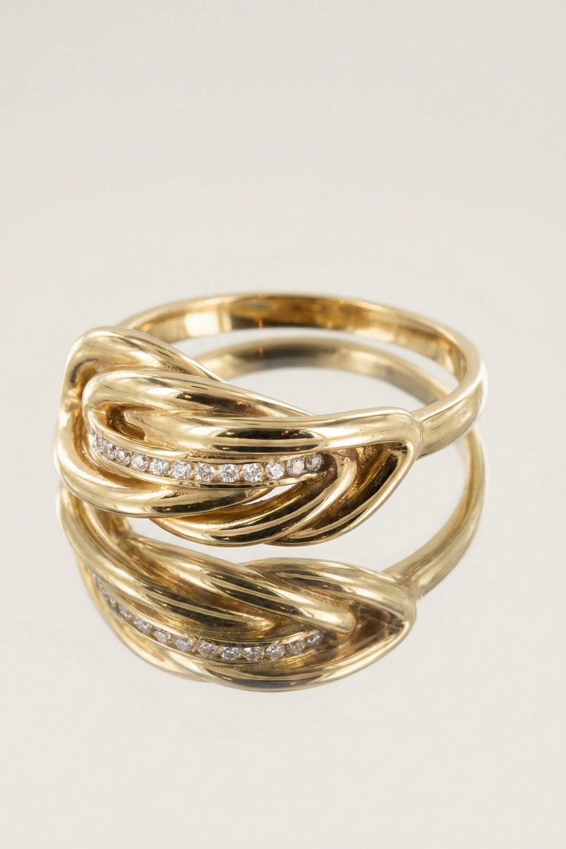 Bague Hilda en plaqué or 18 carats élégante pour femme – Jossepo