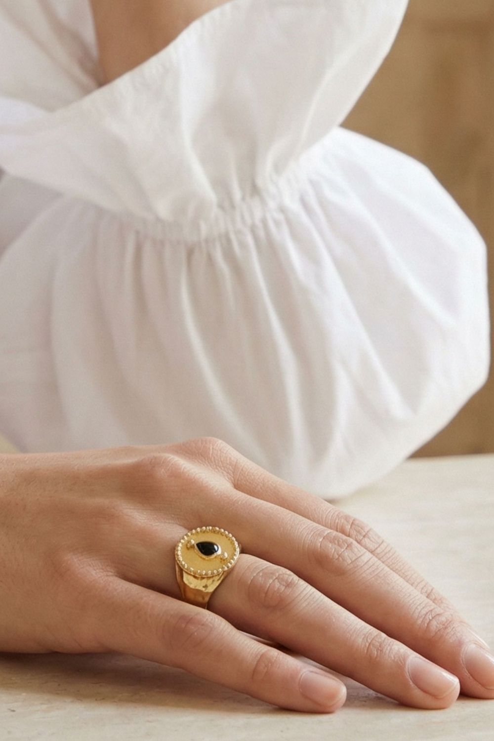 Bague élégante Iana en plaqué or 18 carats pour femme – Jossepo