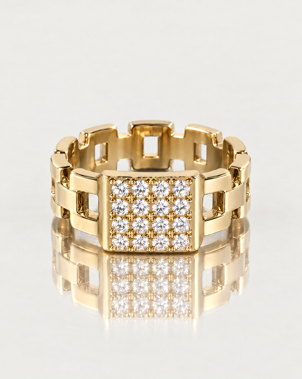 Bague chaîne dorée Iéna avec maillons ajourés et zirconias étincelants, vue de profil – Jossepo