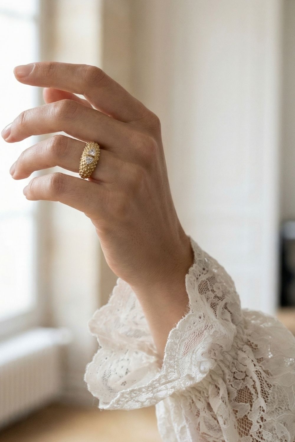 Bague élégante Marcella en plaqué or 18 carats pour femme – Jossepo