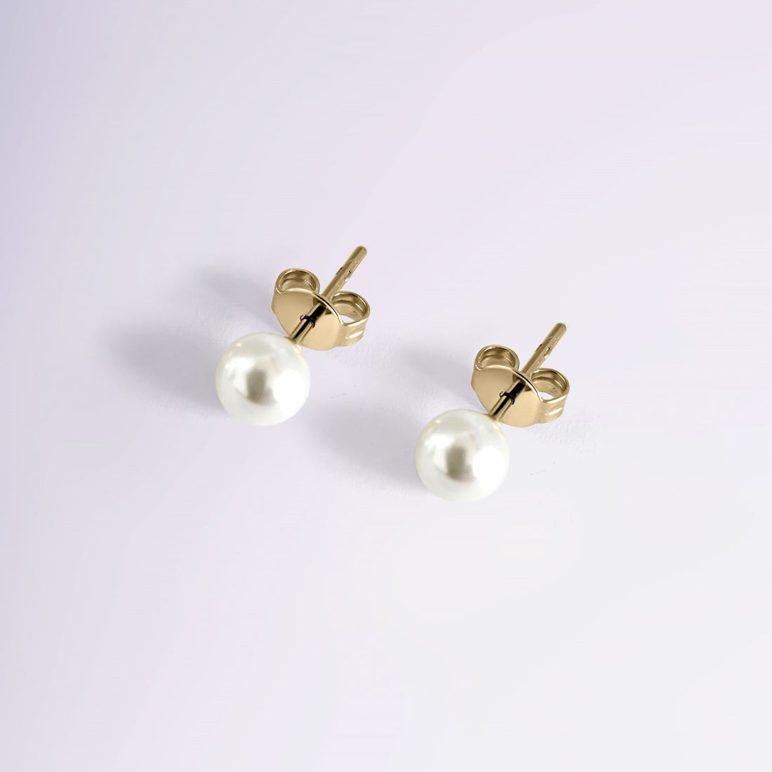 Détail boucles d’oreilles Raffaella plaqué or 18 carats bijou raffiné – Jossepo