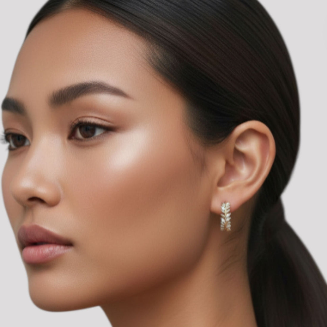 Créoles Enzo en plaqué or 18 carats, design feuillage élégant – Jossepo