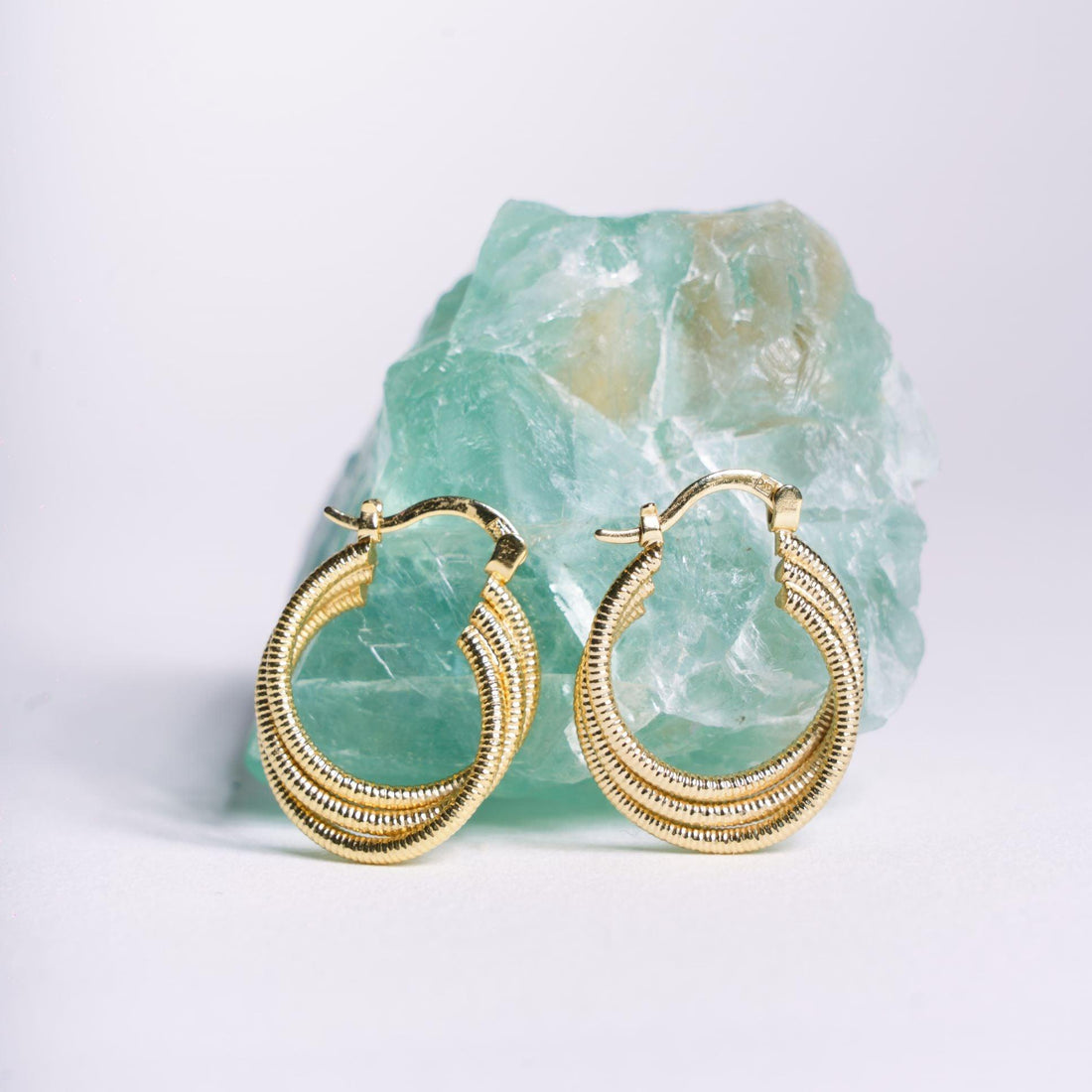 Créoles Jade dorées à design texturé pour femme – Jossepo