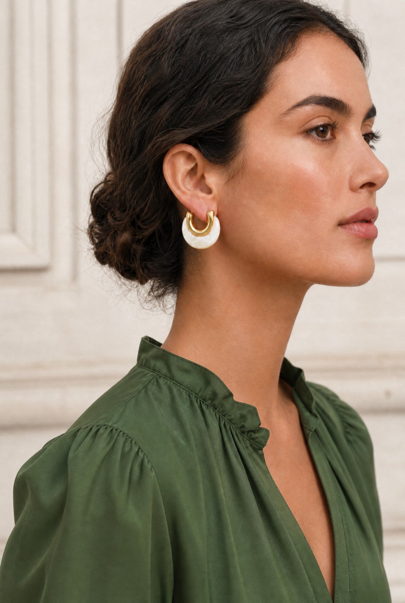 Boucles d’oreilles femme Alma en résine blanche et acier inoxydable – Jossepo
