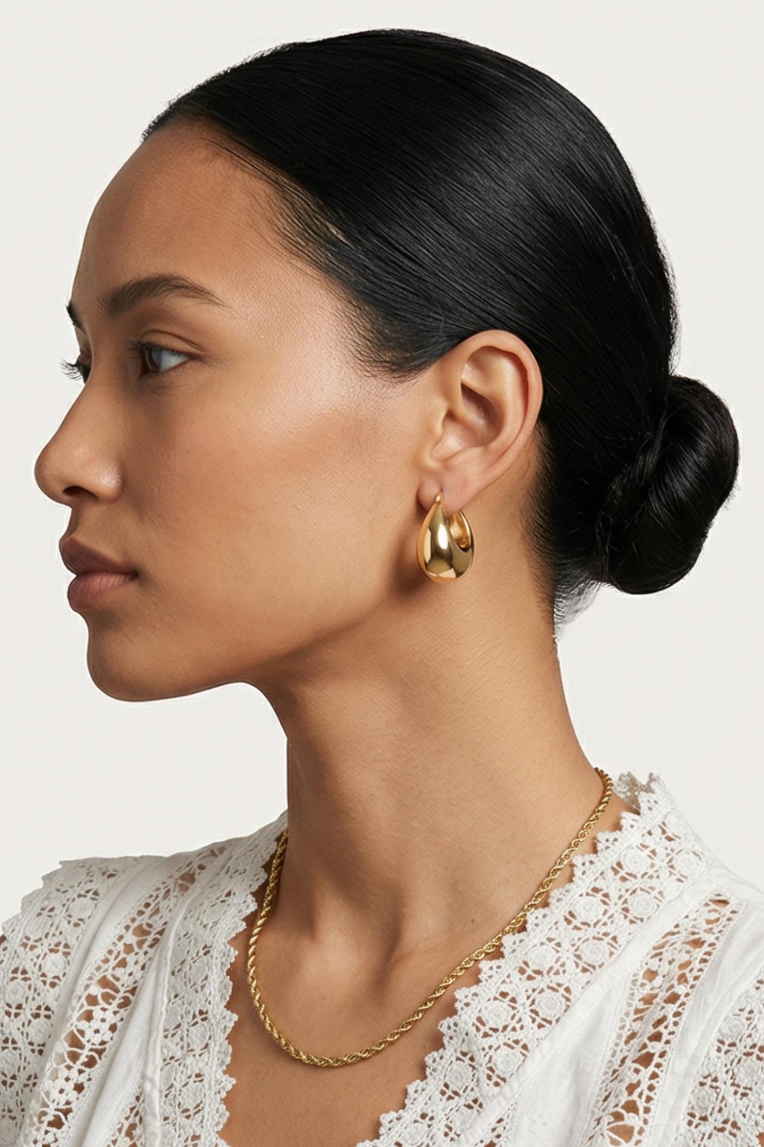 Boucles d’oreilles femme élégantes pour le quotidien Teresa en plaqué or 18 carats – Jossepo