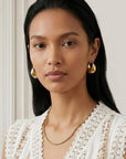 Boucles d’oreilles dorées femme Teresa en plaqué or 18 carats élégantes – Jossepo