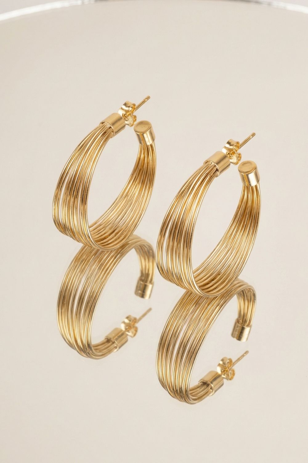 Boucles d’oreilles Lucca en plaqué or 18 carats pour femme élégantes et raffinées – Jossepo