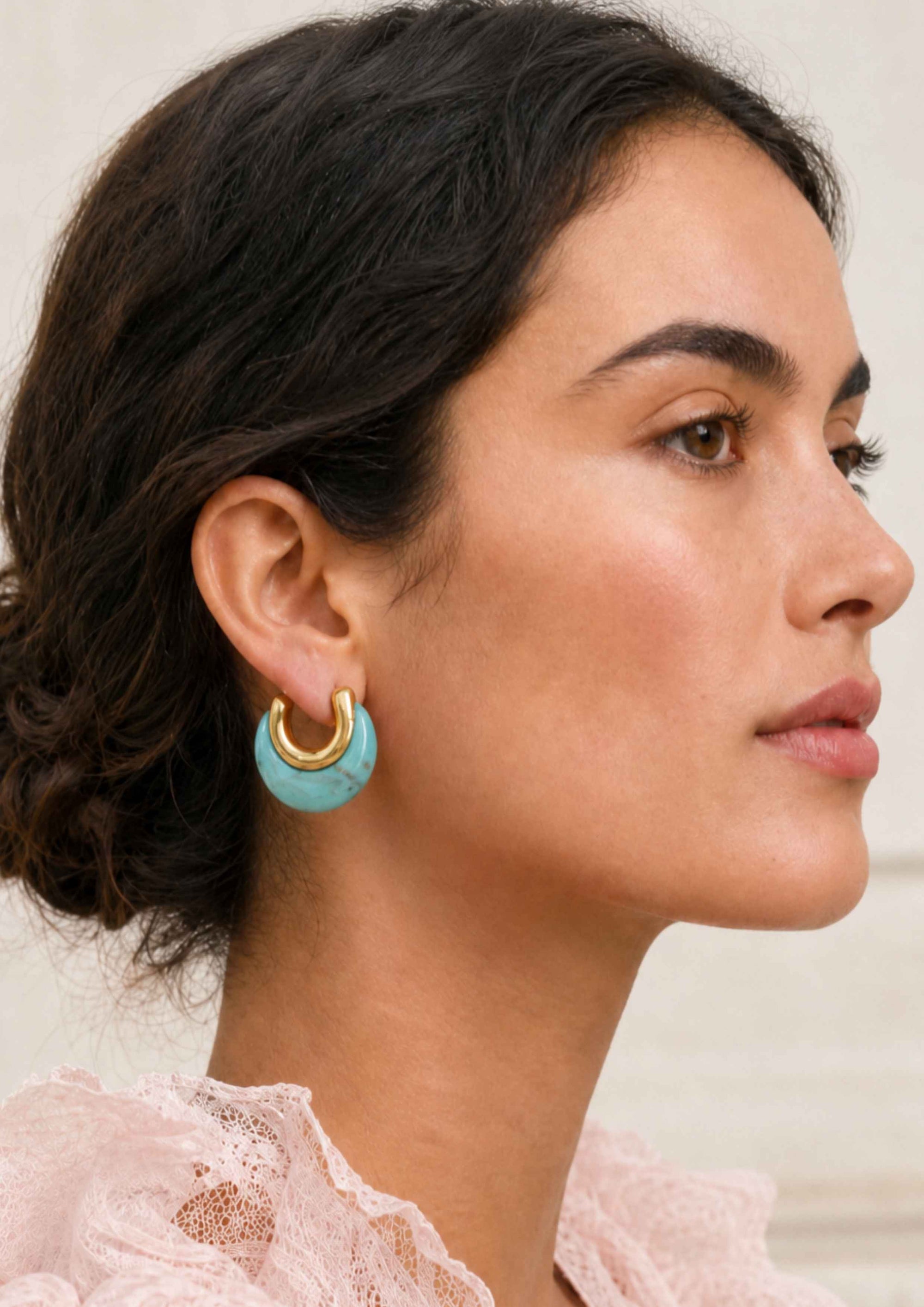 Boucles d’oreilles bleu ciel tendance avec créoles dorées – Jossepo