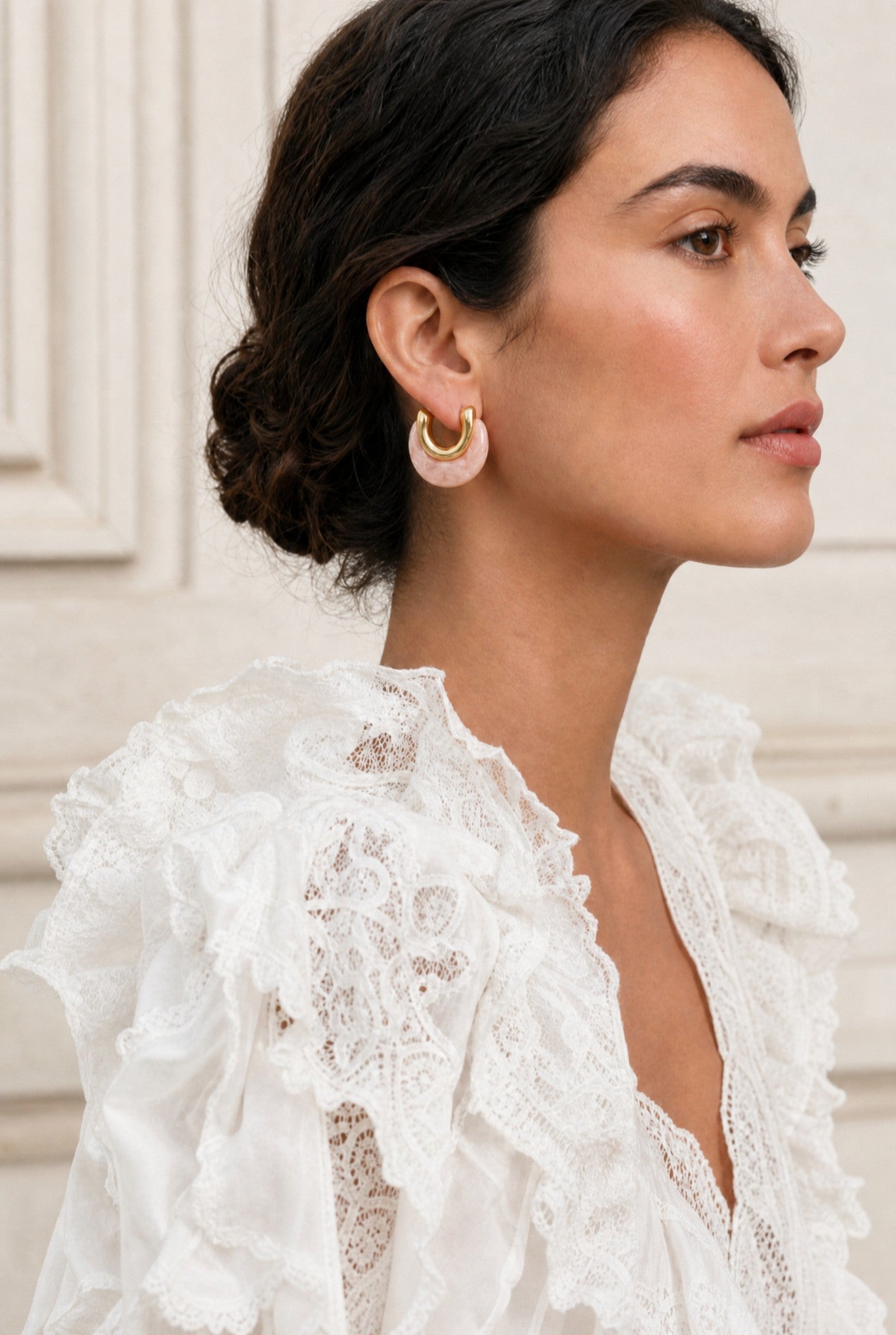 Boucles d’oreilles Peace roses pour femme au style élégant – Jossepo