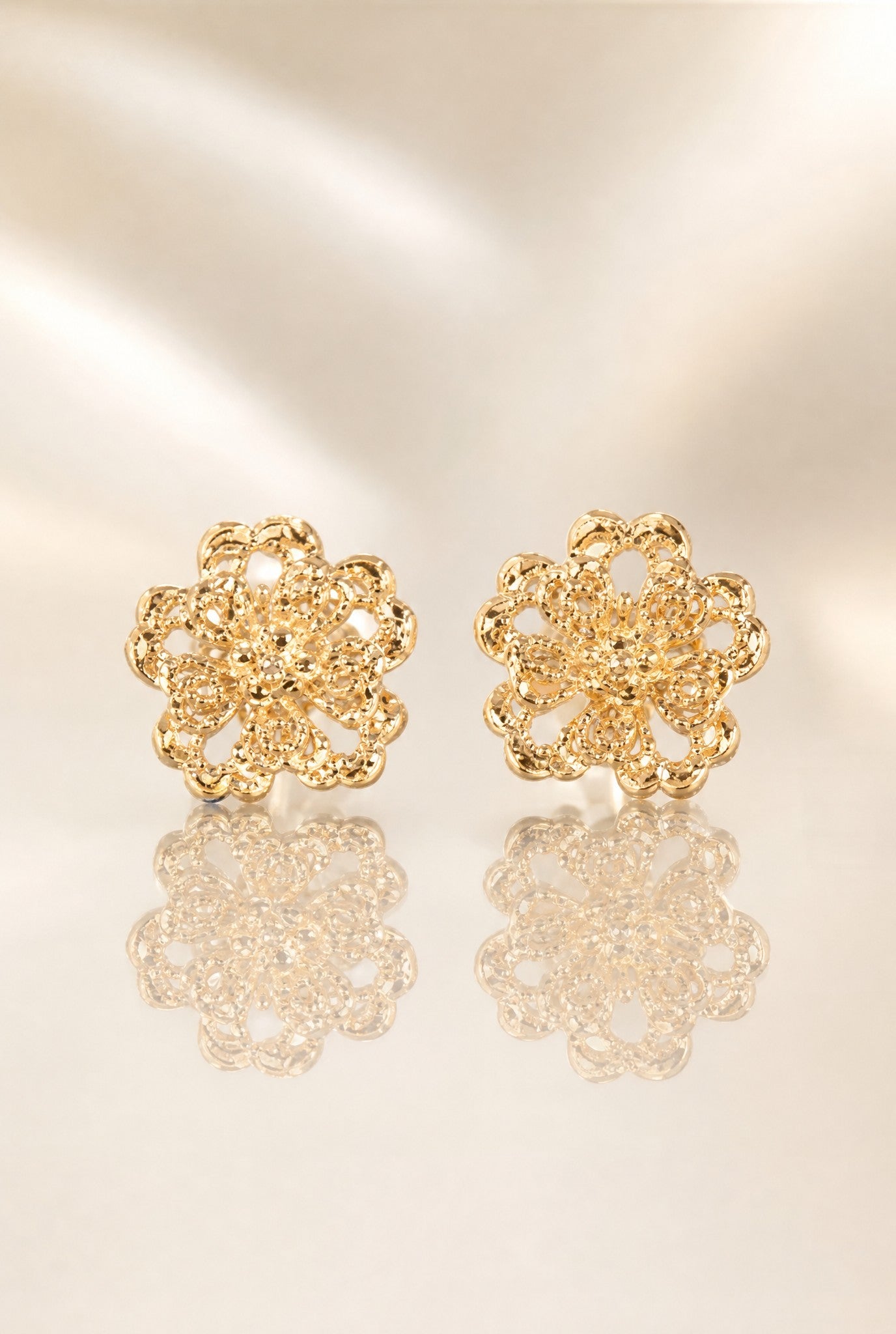 Boucles d’oreilles Rebecca en plaqué or 18 carats pour femme – Jossepo