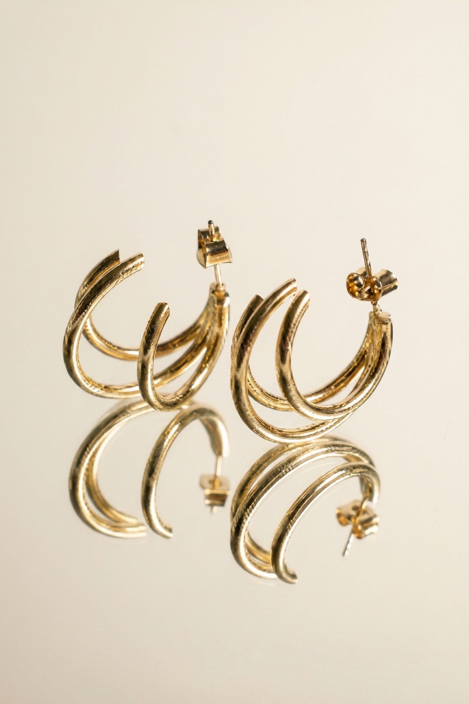 Boucles d’oreilles Teresa en plaqué or 18 carats pour femme élégantes et raffinées – Jossepo