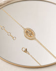 Détail médaille Vierge Marie bracelet plaqué or 18 carats – Jossepo