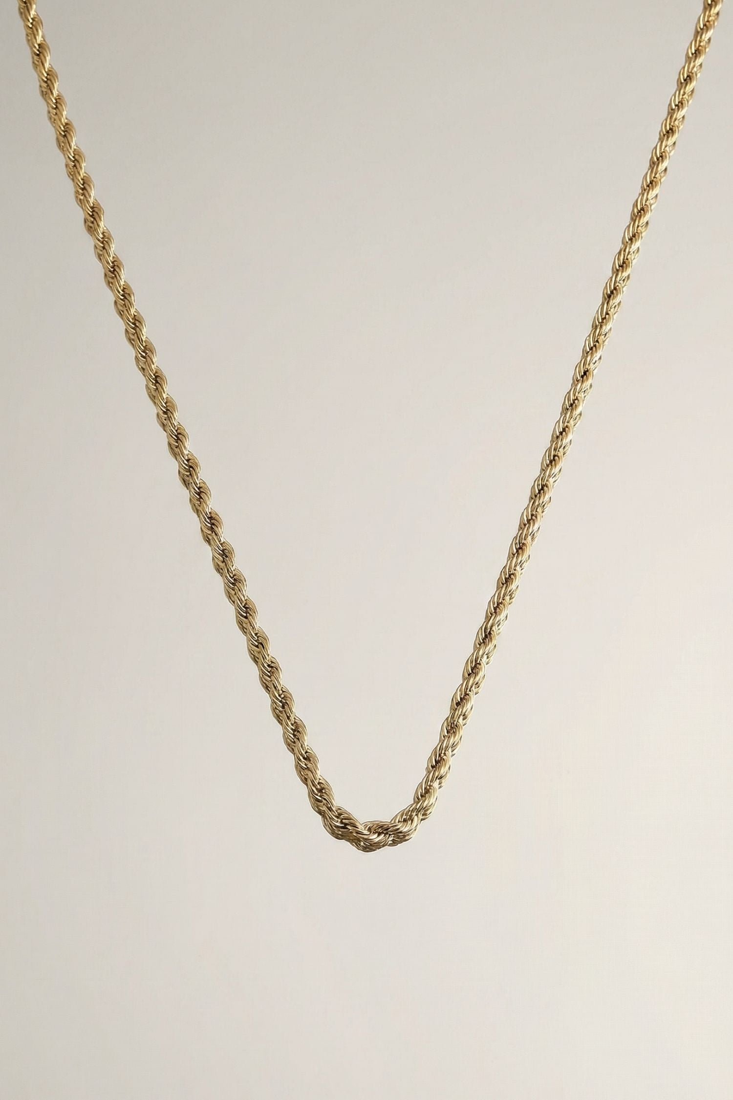 Collier Anne en plaqué or 18 carats pour femme élégant et raffiné – Jossepo