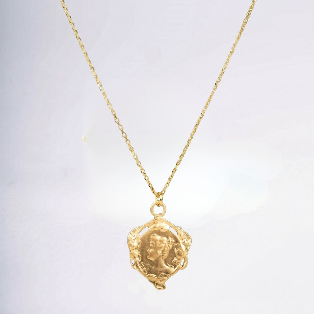 Collier Dafne plaqué or 18 carats design élégant femme – Jossepo