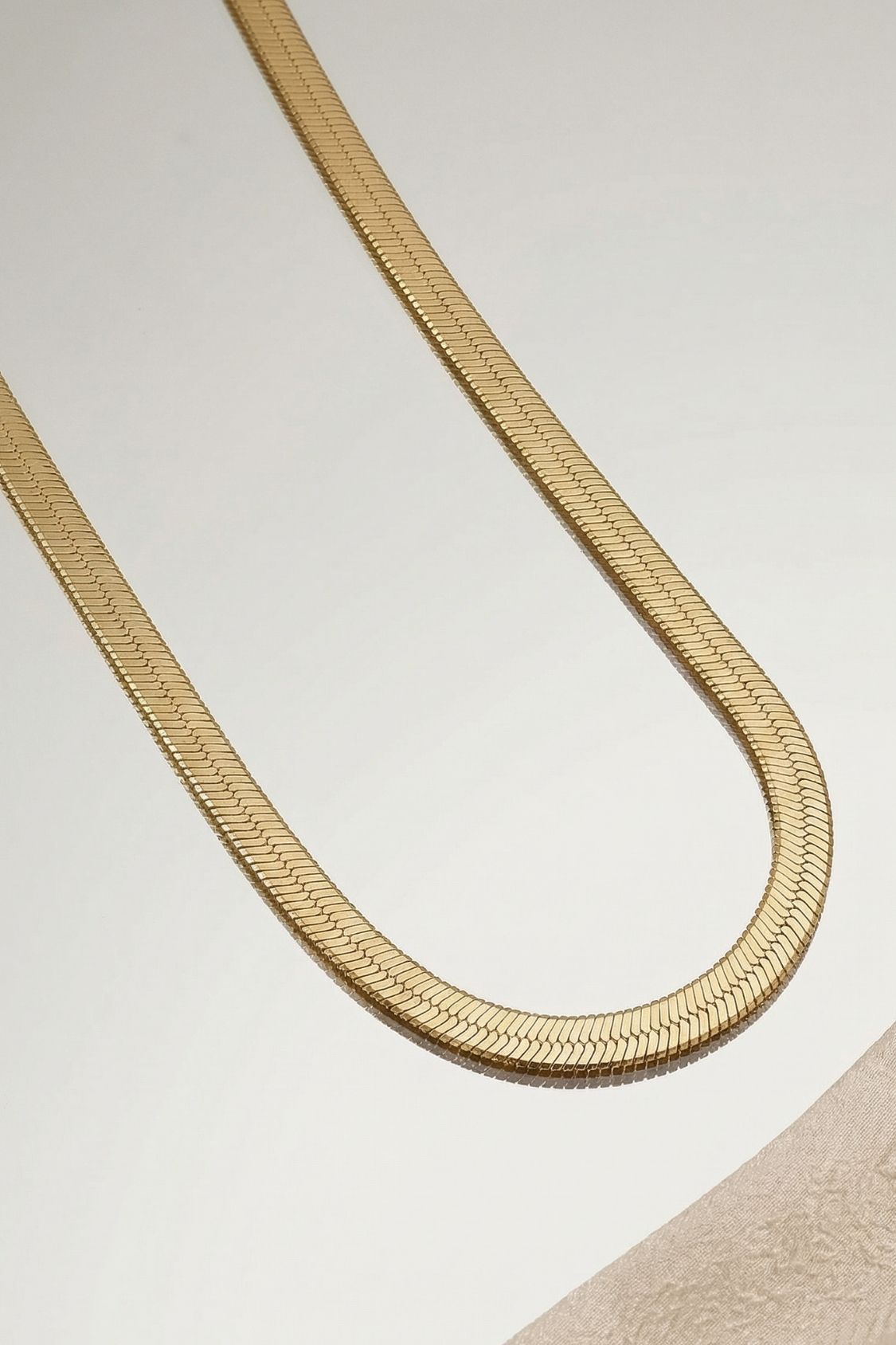 Collier Estelle en plaqué or 18 carats pour femme élégant et raffiné – Jossepo