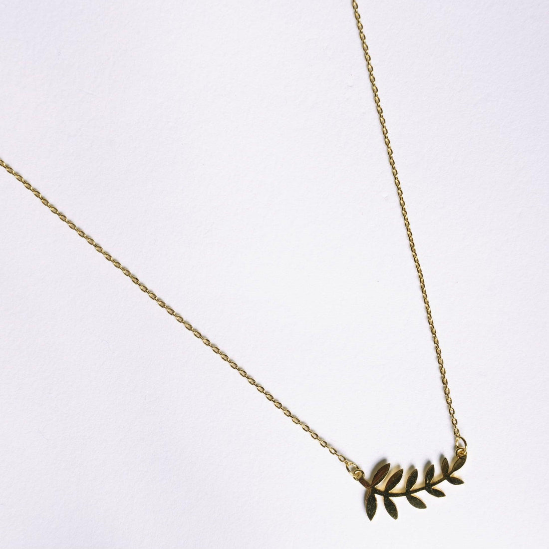 Collier feuille en plaqué or 18 carats – Jossepo