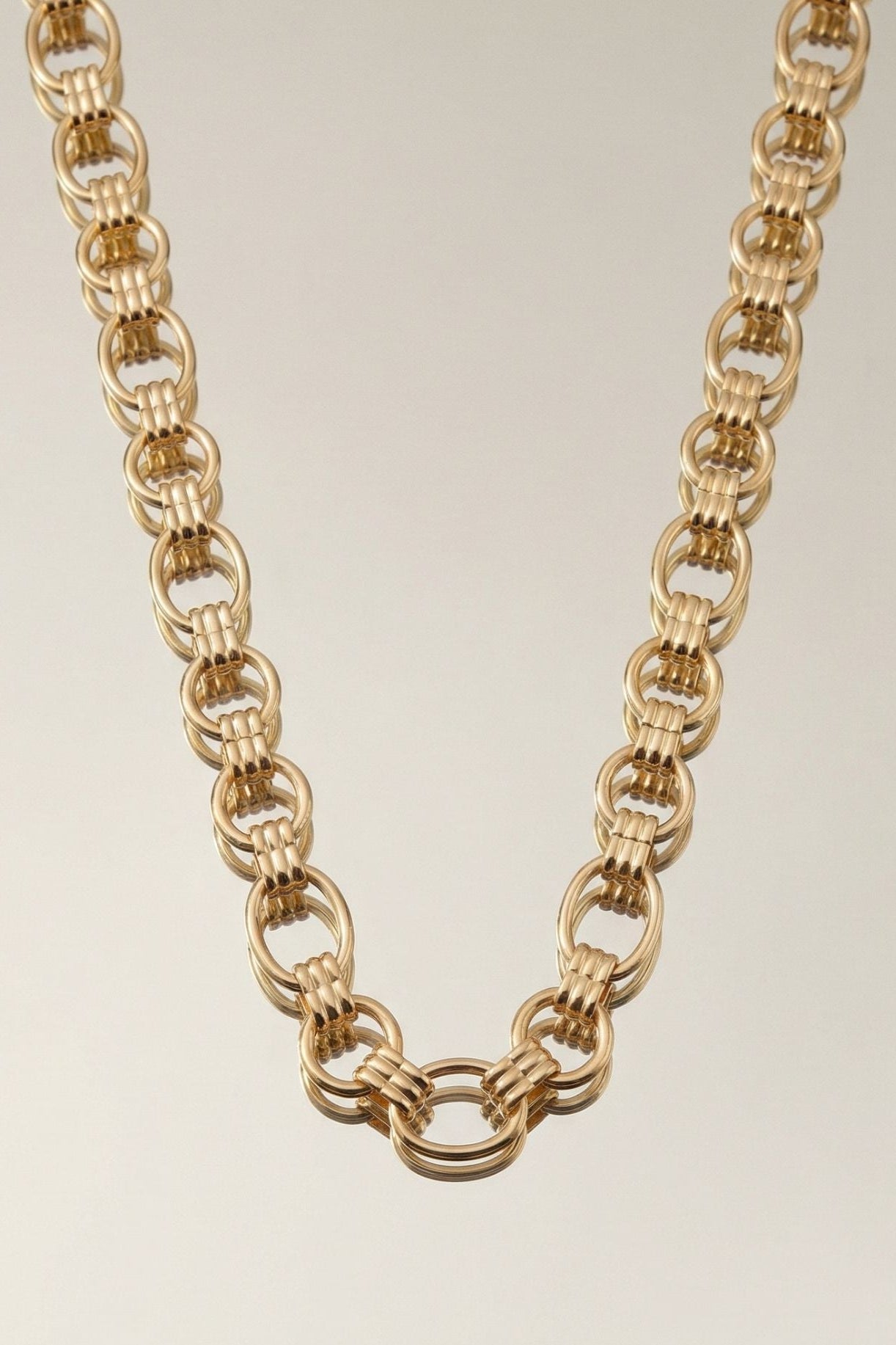 Collier Ginevra en plaqué or 18 carats pour femme élégant et raffiné – Jossepo