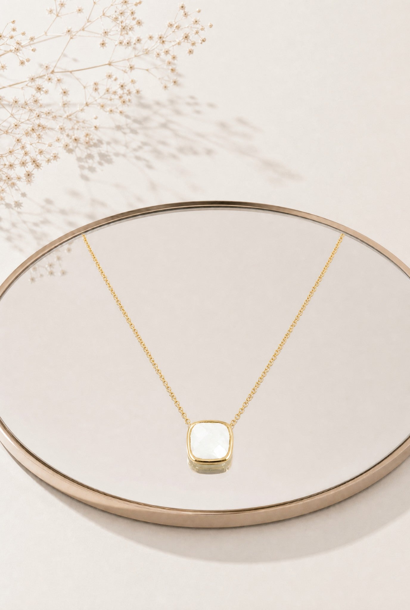 Détail collier Litchi zirconia blanche lumineuse plaqué or 18 carats – Jossepo