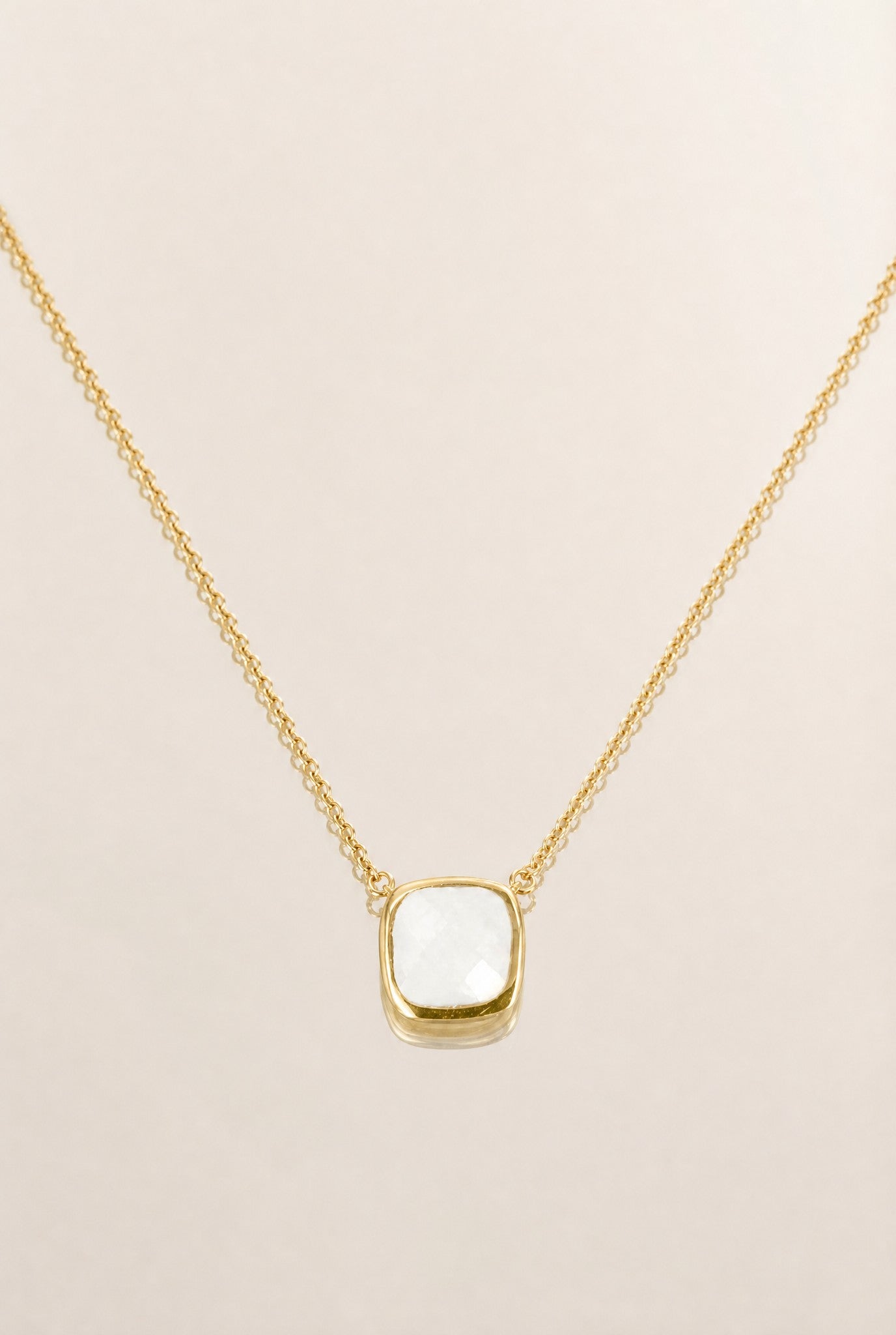 Collier Litchi plaqué or 18 carats zirconia blanche élégante femme – Jossepo