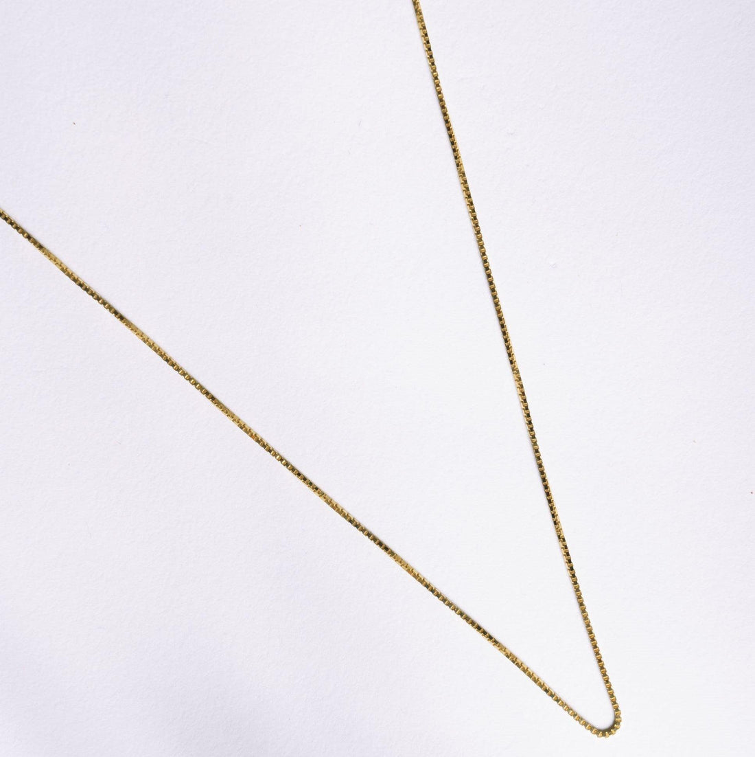 Collier Terre en plaqué or 18 carats, chaîne fine et élégante – Jossepo