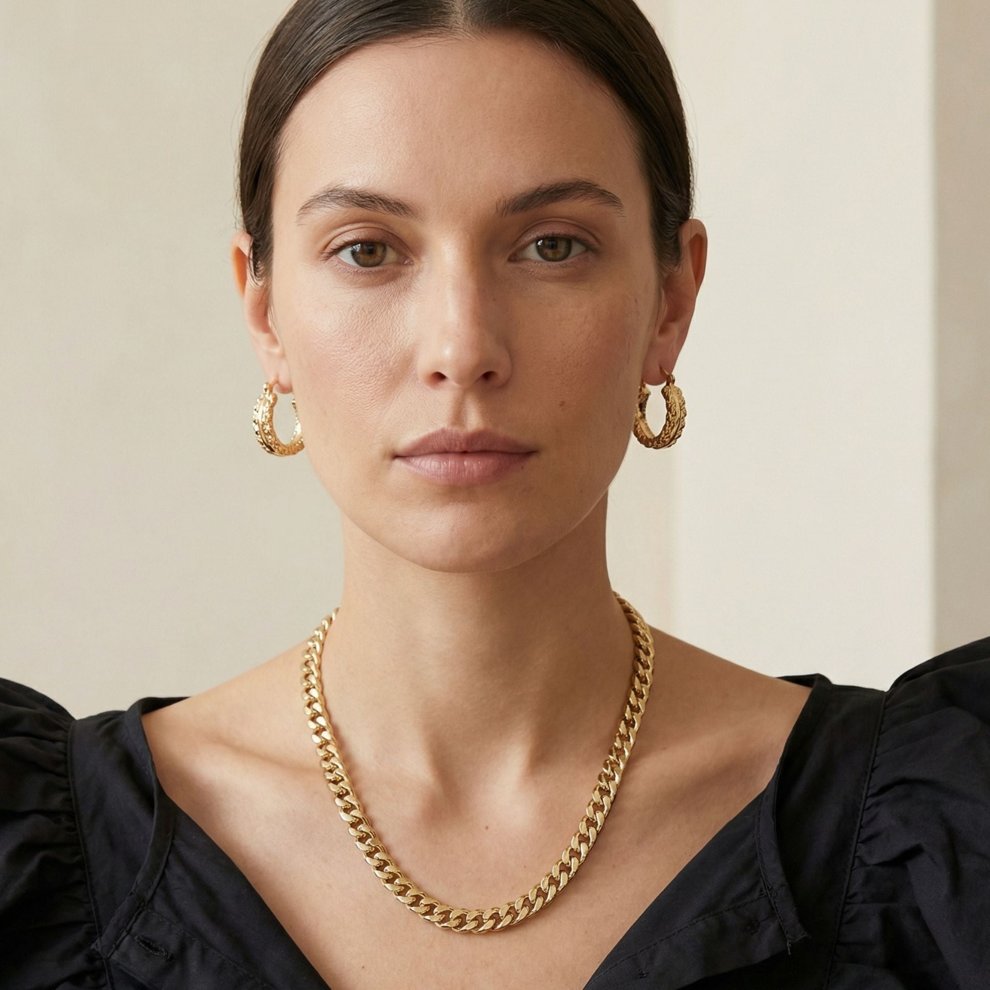 Vue de profil collier Vannie fabriqué en France – Jossepo