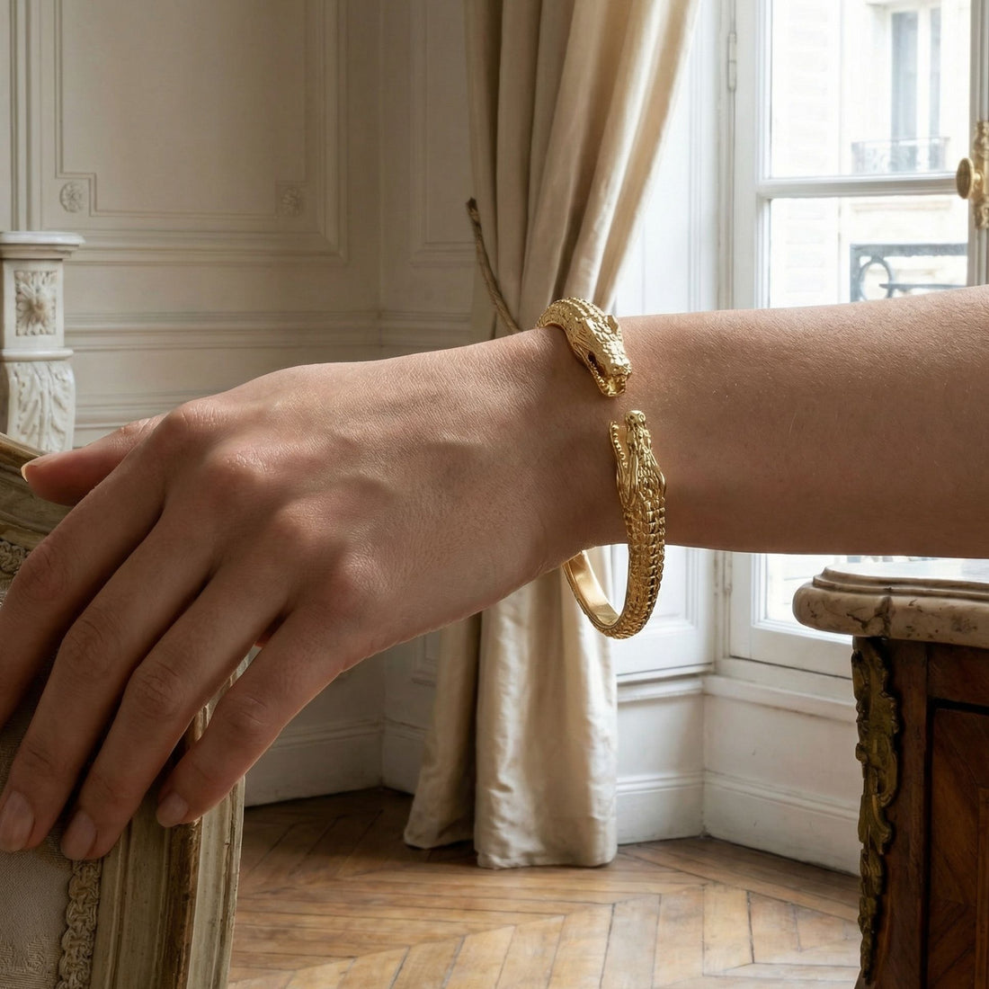 Bracelet jonc Aligator plaqué or 18 carats tendance femme – Jossepo