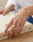 Bracelet jonc cœur en plaqué or 18 carats bijou femme symbole amour – Jossepo
4