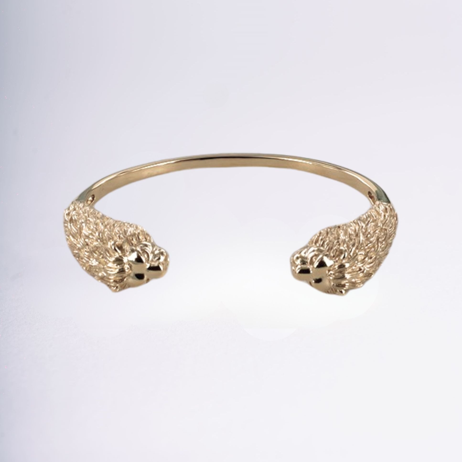 Détail sculpture lion jonc plaqué or 18 carats bijou animal – Jossepo