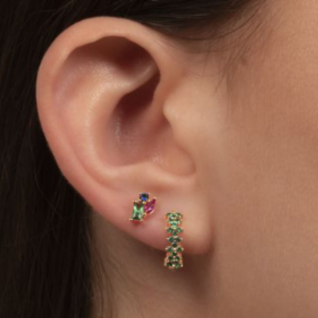 Mini créoles Simone en plaqué or 18 carats, design moderne et lumineux – Jossepo